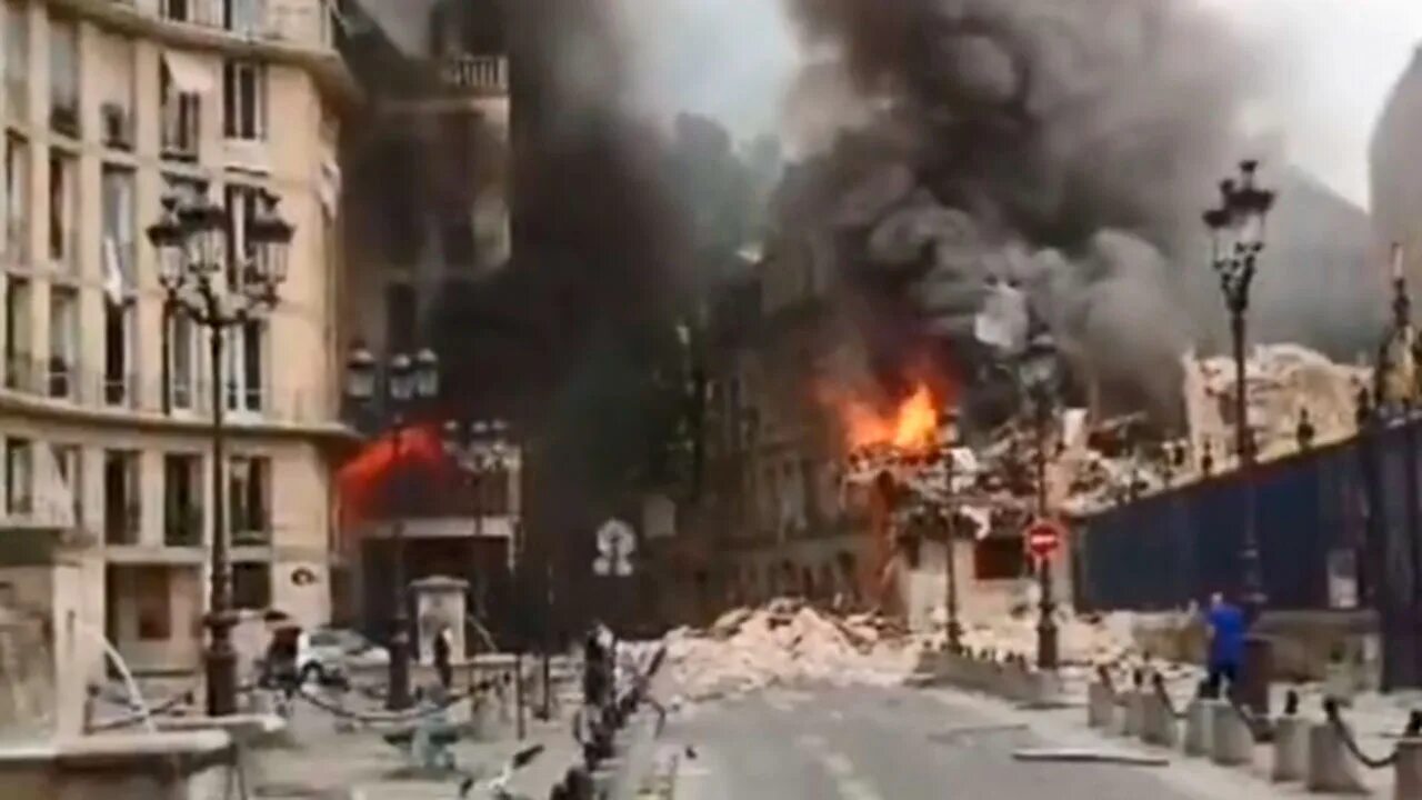 Стрельба в париже вильям. Что случилось в париже 2024 год. Париж больница андрэ грэгуар. Юношеские олимпийские игры 2024. Фото ишачка в париже.