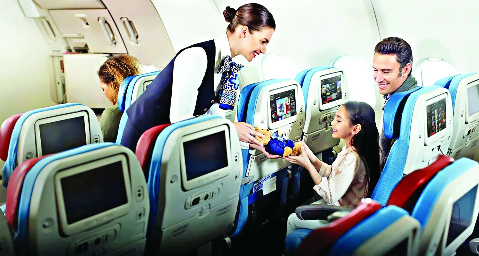 Подарок детям turkish airlines. Туркиш эйрлайнс дети. Turkish airlines inside. Боинг 737-800 туркиш эйрлайнс. Туркиш эйрлайнс дети.