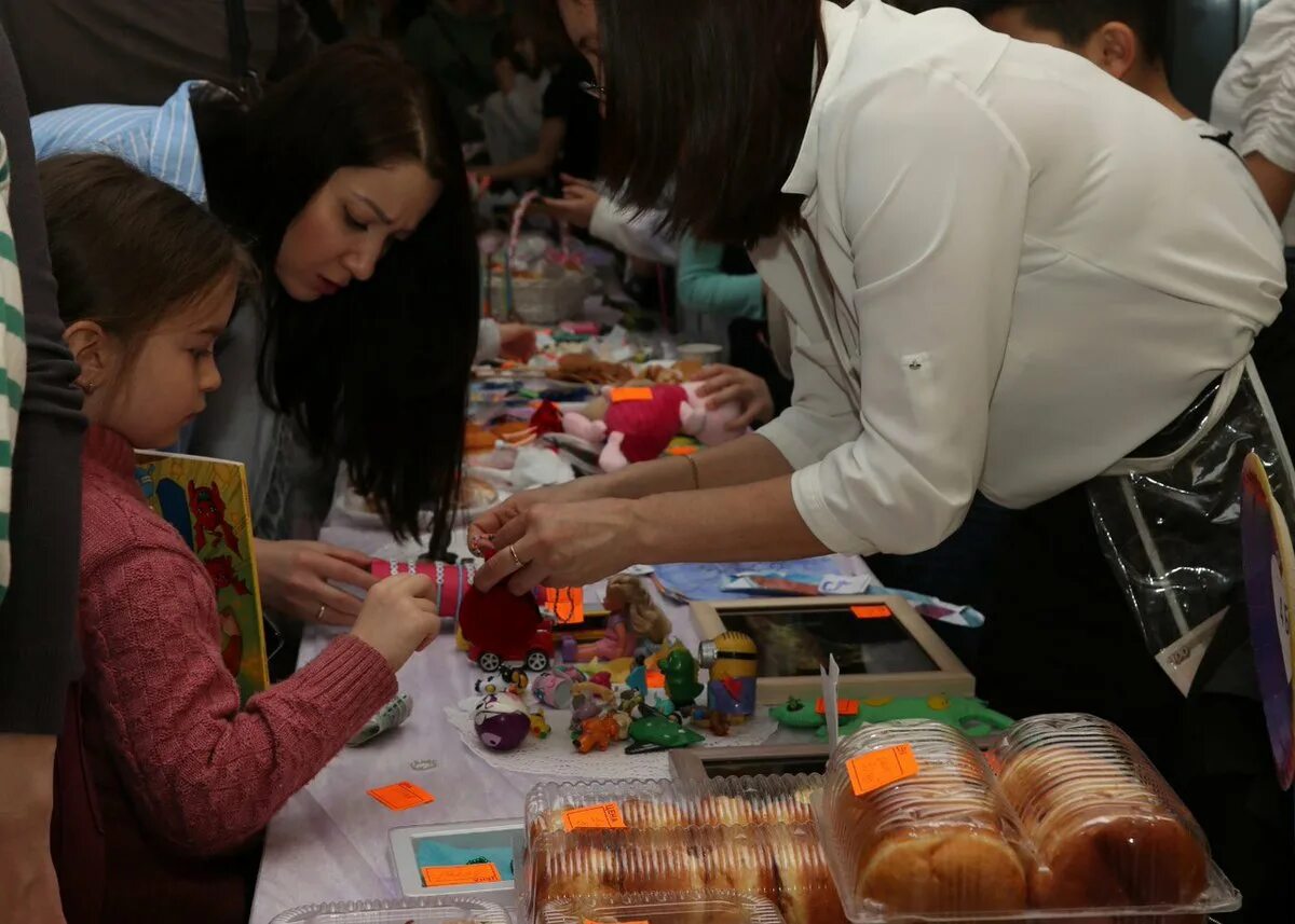 Школьная ярмарка. Школьная осенняя ярмарка. Благотворительная ярмарка в школе. Ярмарка. Благотворительная ярмарка.
