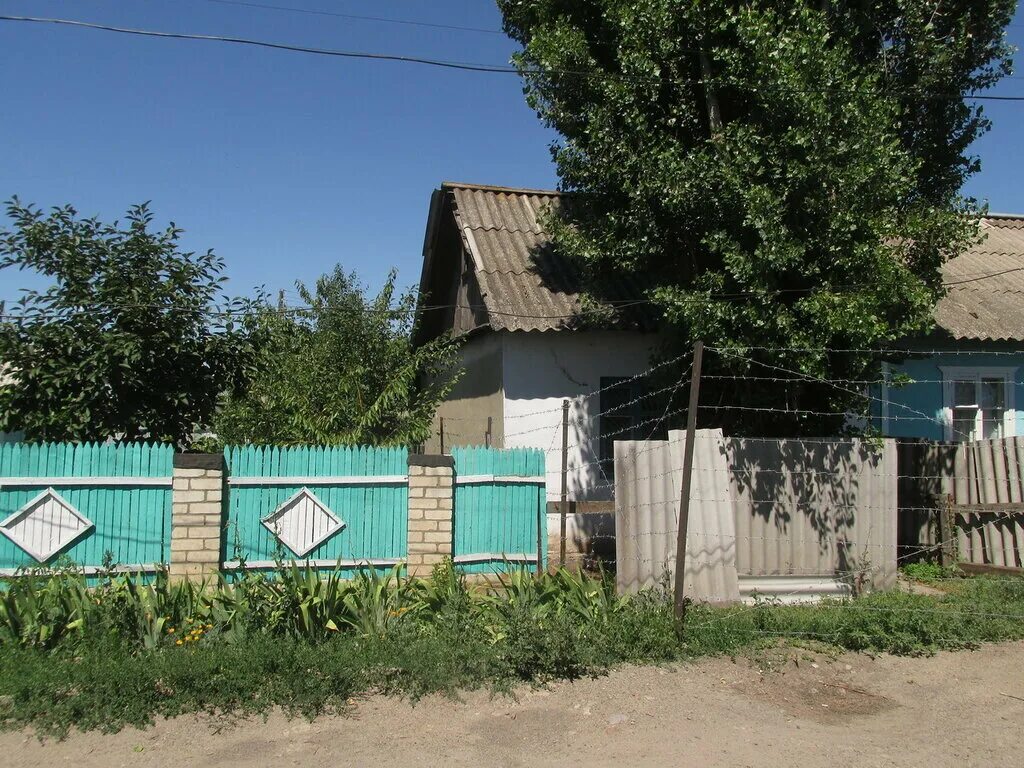 Авито объявления чертково ростовской. Чертково ростовская область. Чертково ростовская область. Поселок чертково. Тацинский забор.