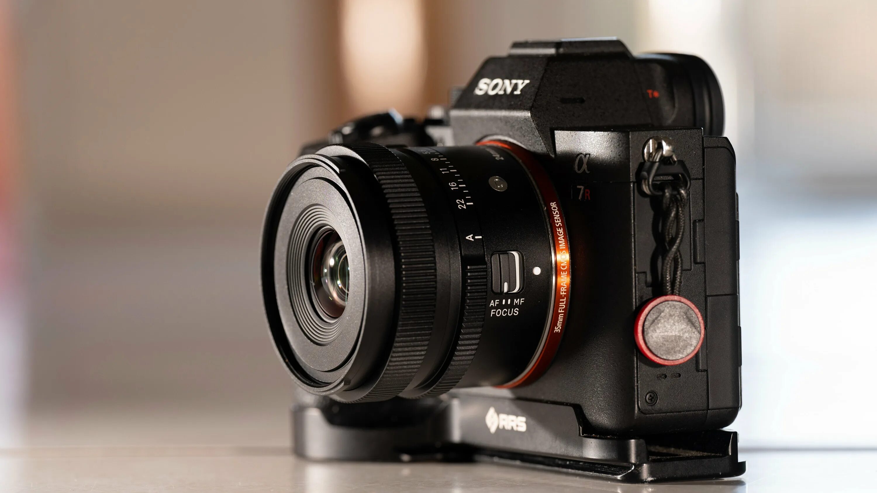 Sigma sony e отзывы. Sigma 19mm 30 micro 4/3. 8 dn art sony e. Sigma sony e отзывы. 4 art sony.