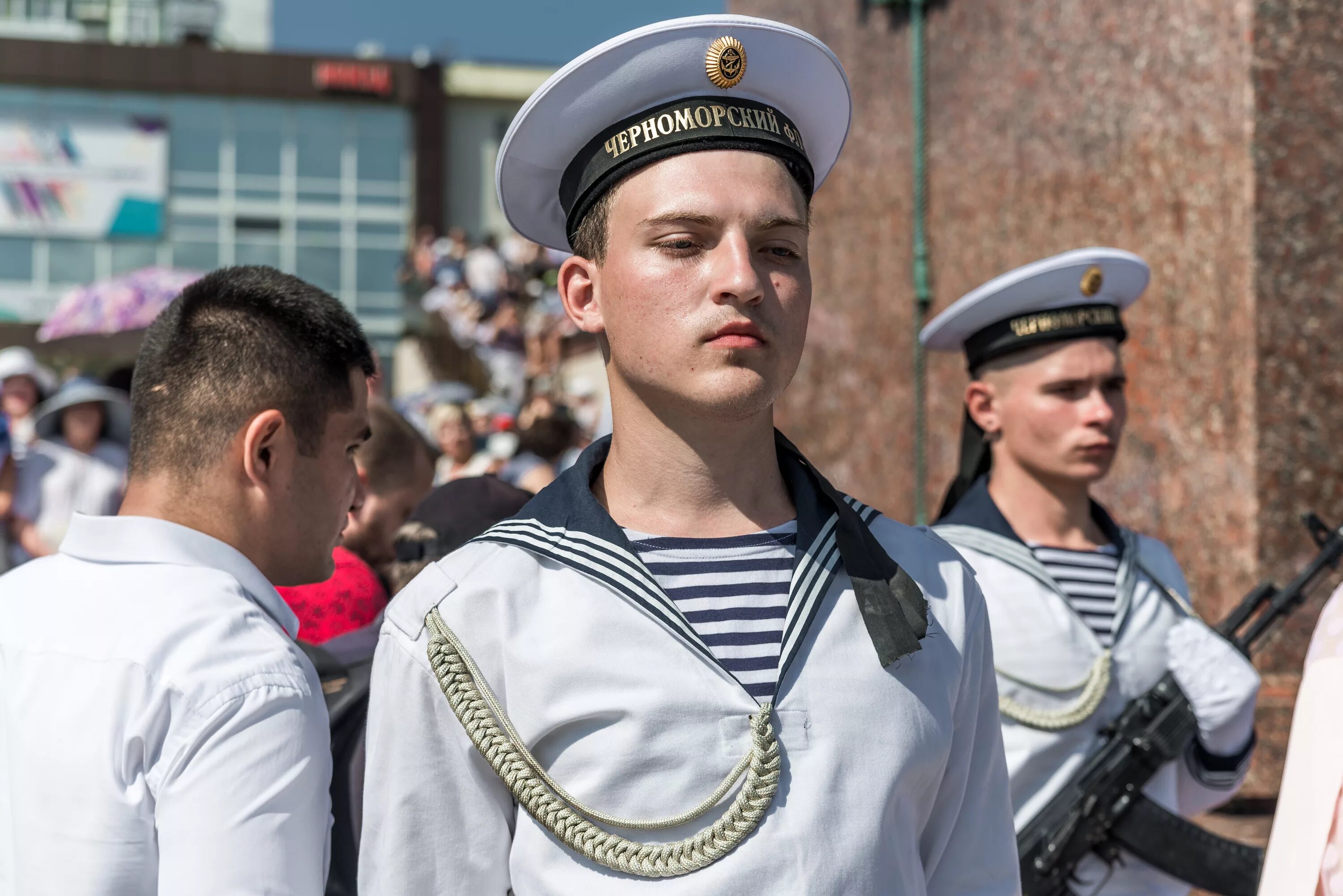 Армейский новороссийск. ВМФ Новороссийск. Военный морской флот Новороссийск. ВМФ Новороссийск 90921. Савельев Новороссийск ВМФ.