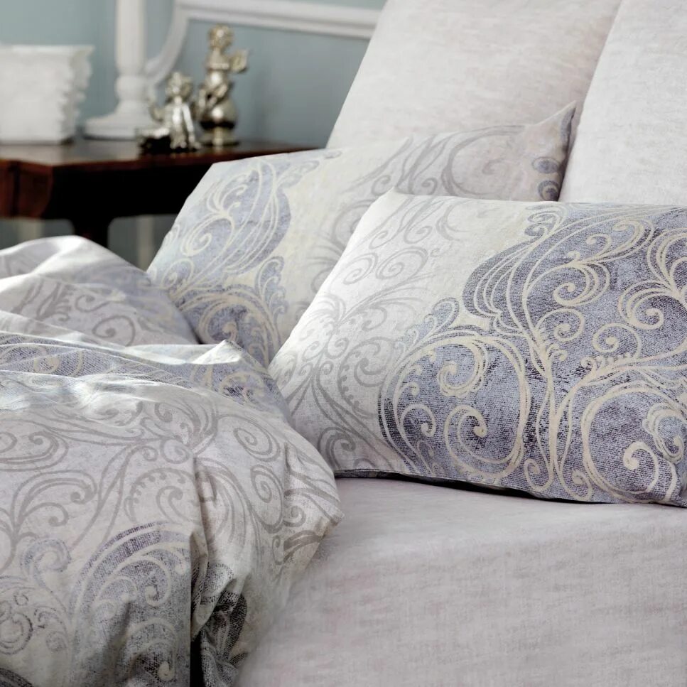 Простыни тогас. Микадо тогас. Тогас тенсель. Комплект людовик тогас. Тогас вивьен постельное белье.