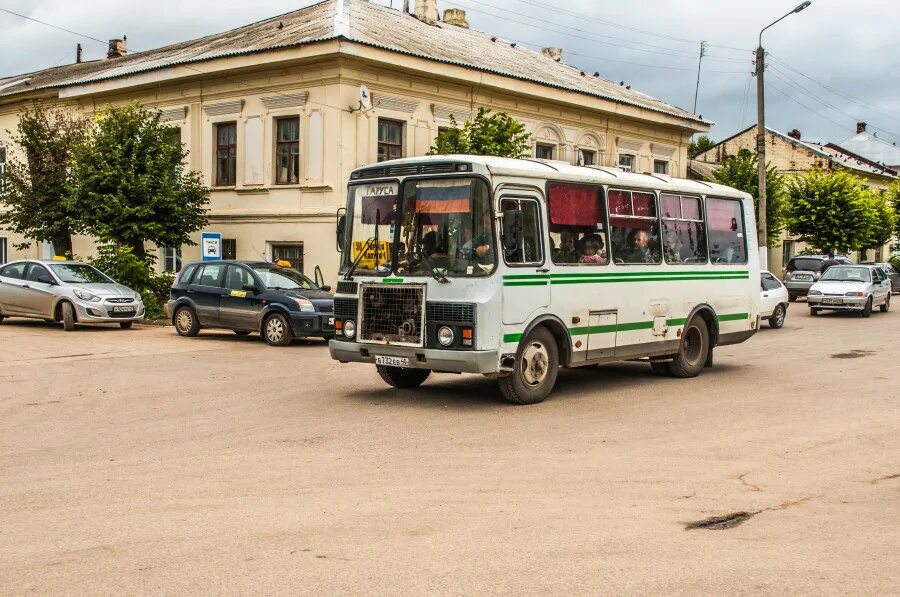 Автобус серпухов тарусская. Автобус 245 Серпухов Таруса. Маршрут 245 Серпухов Таруса. Автобус Таруса Серпухов. ПАЗ Серпухов Московской.