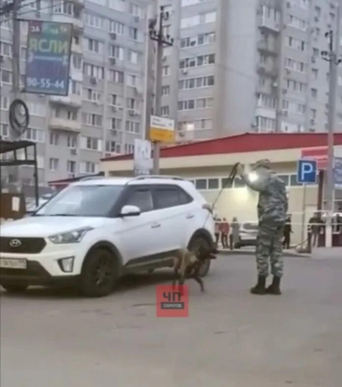 Заминировали машину около школы ставрополь 30. Заминировали машину с детьми. Ростов великий происшествия. Машин для заминирован я. Заминированный автомобиль.