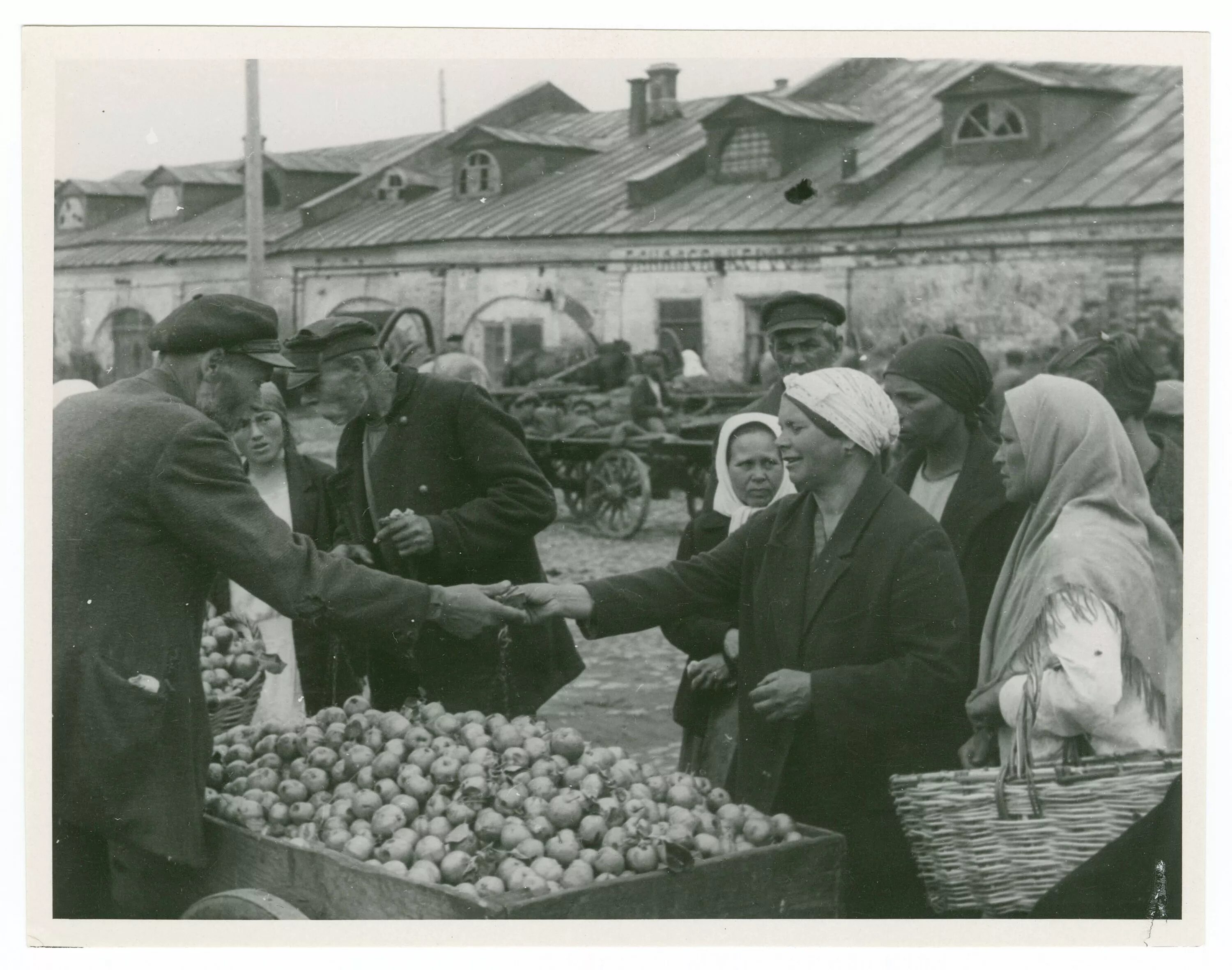 Фотографии 1930 года. Рынок в годы войны. СССР В 1920-1930 годы. 1920 Год СССР. Рынок 1920 года.