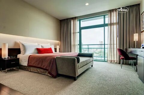 Grand rooms