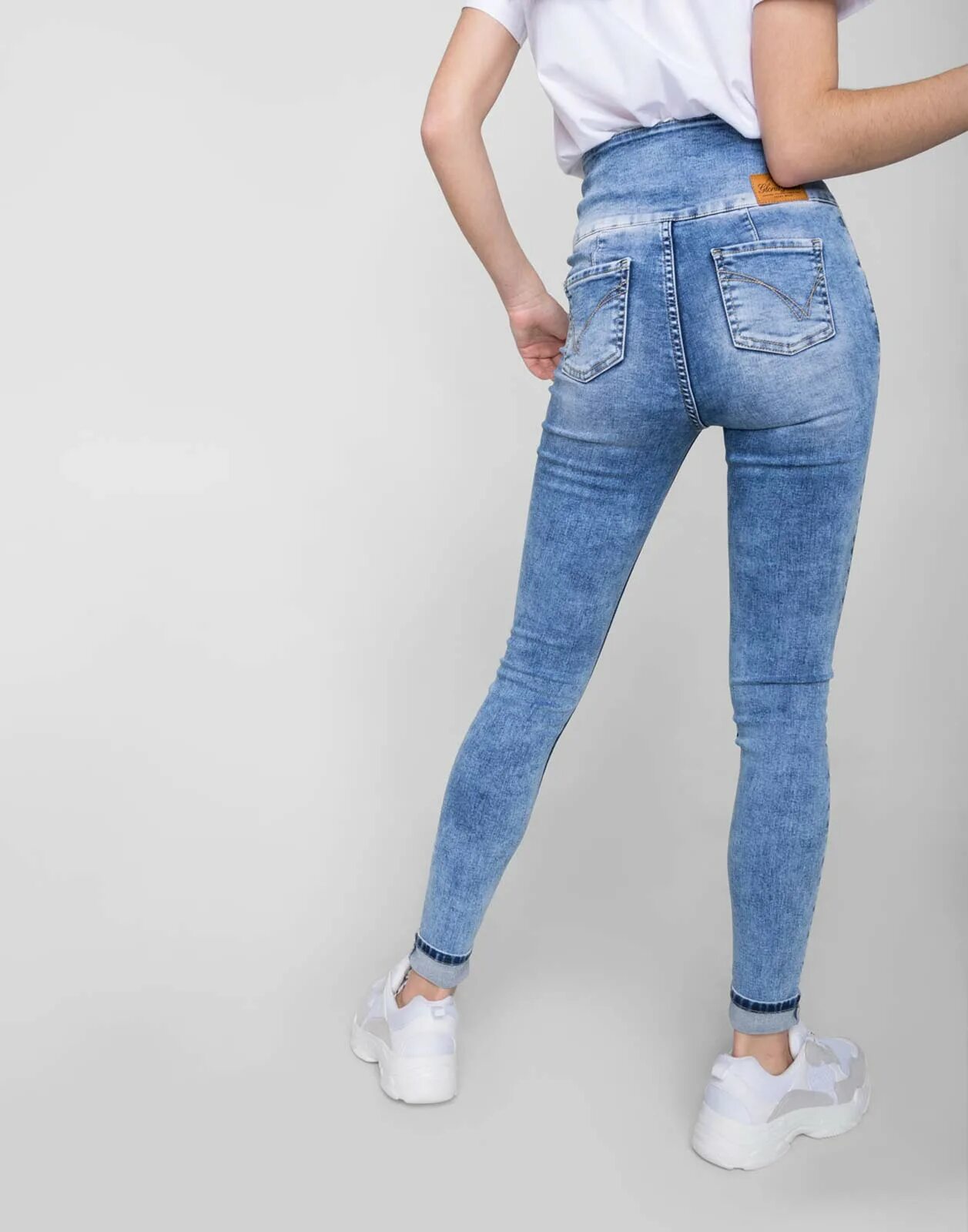 Каталог джинс для женщин. Джинсы carrot fit с высокой талией глория джинс. джинсы глория джинс high rise leggings серые. штаны глория джинс с завышенной талией. gloria jeans джинсы женские.