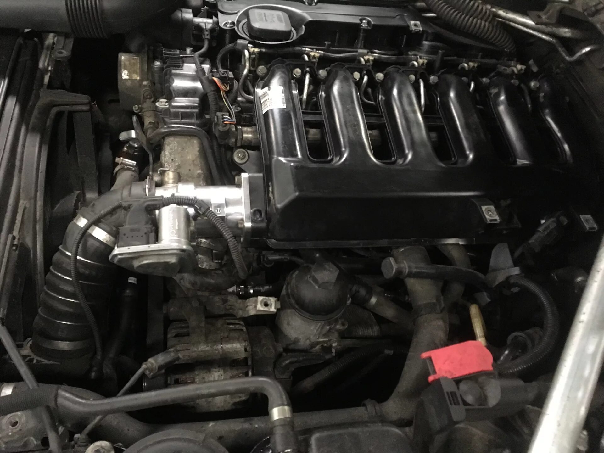 Bmw x5 e70 клапан egr. Егр клапан на бмв е 70. Егр бмв х5 е70. Егр бмв х5 е70. Заправка кондиционера бмв х5 е70.