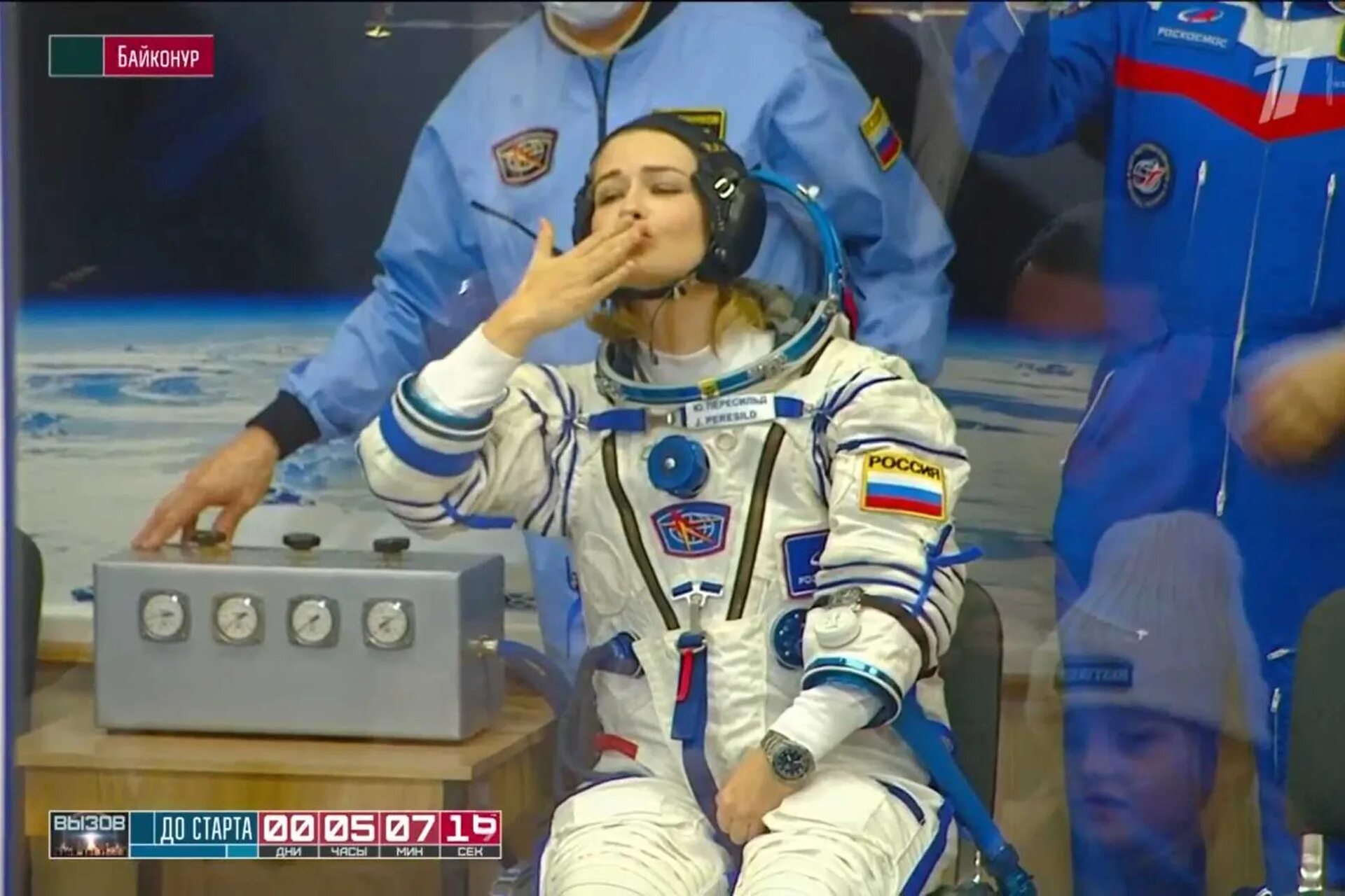 уильям шетнер полетит в космос. кто из актеров был в космосе. вызов первые в космосе. шкаплеров антон союз мс-19. кто из актеров был в космосе.