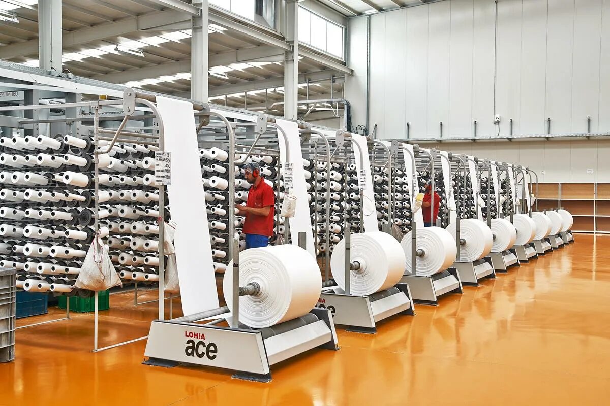 Разборки на фабрике. Разборки на фабрике 2. Рабский труд детей. Игра разборки. Опг россии 90-х.