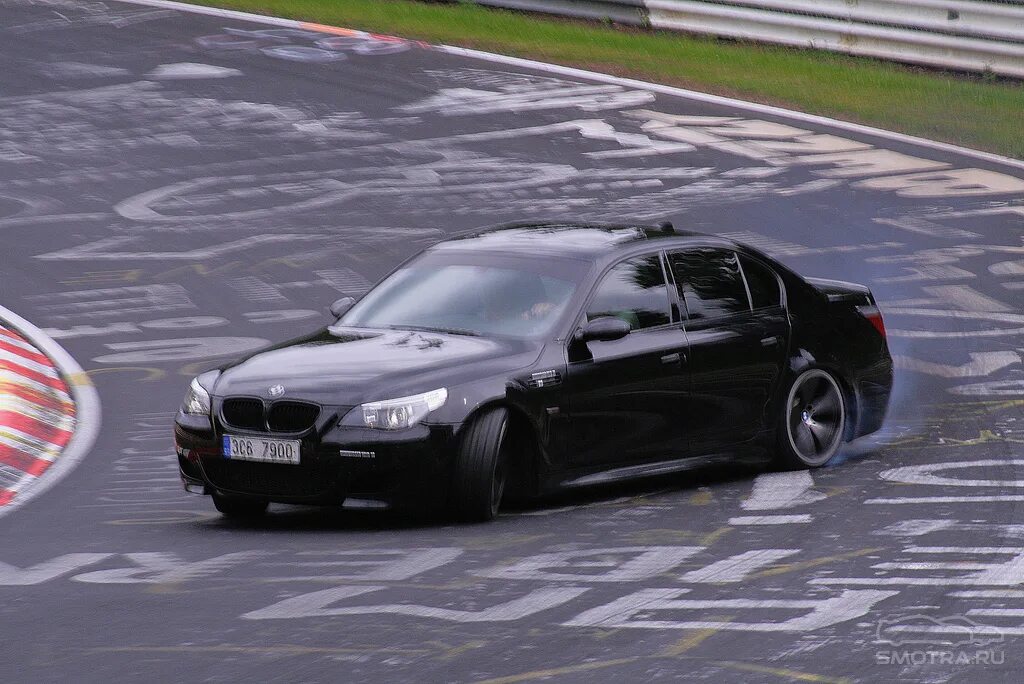 M5 drift. BMW e60 дрифт. BMW m5 e60 Drift. BMW 5 e60 дрифт. БМВ М 5е60дрифь.