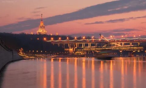Места москва санкт петербург