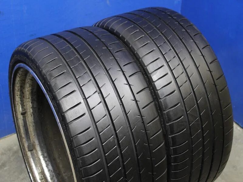 Купить резину воронежская область. Michelin Pilot super Sport 285/35 r21. Michelin Pilot super Sport 255/35 r19. Michelin Pilot super Sport 325/30zr21 108y XL. Pirelli PZERO 325/35 r22.