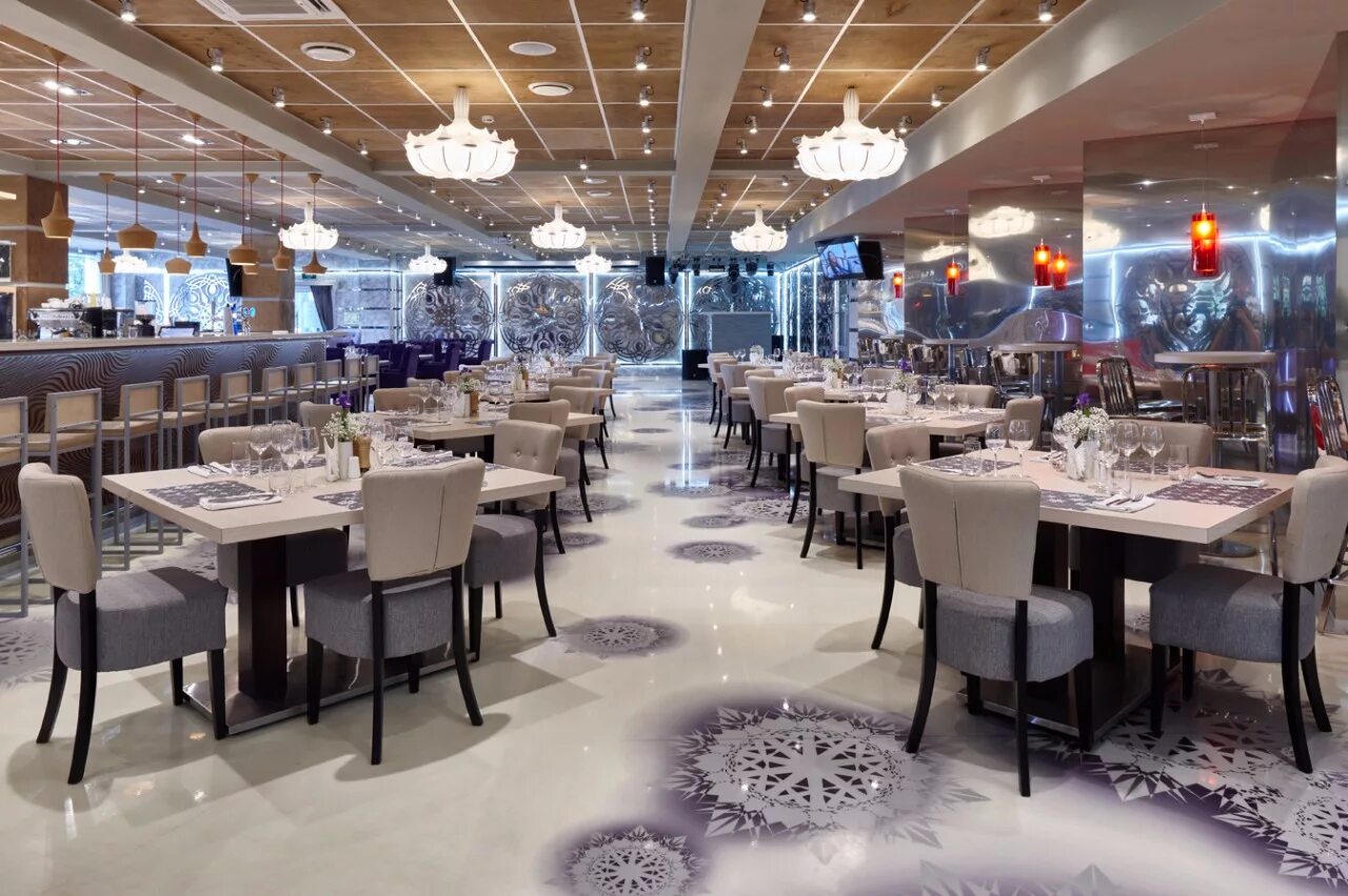 Рестораны в снежинске. Кафе прованс богданович. Снежинка снежинск ресторан снежинск. Снежинка альметьевск ресторан. Фото ресторан снежинка.