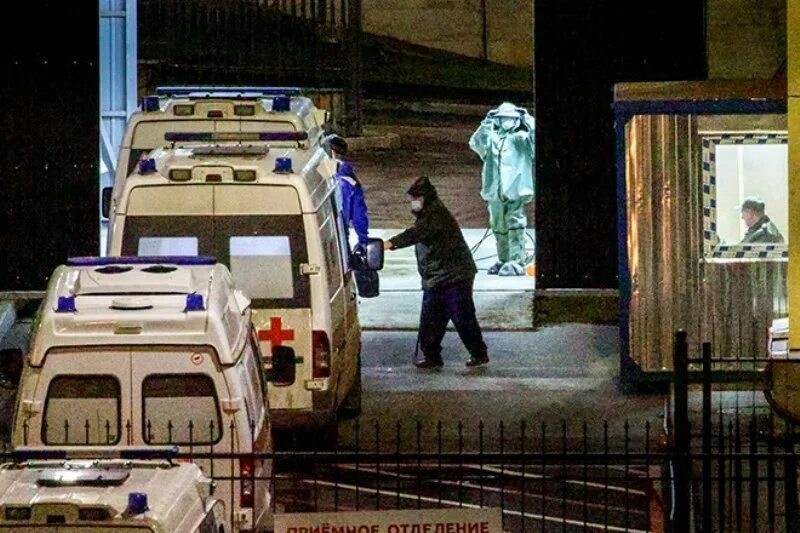 Обстановка в подмосковье сейчас. Ночной снегопад. Снегопад спасатели. Лесоторфяные пожары подмосковья. Пестов г н мособлпожспас.