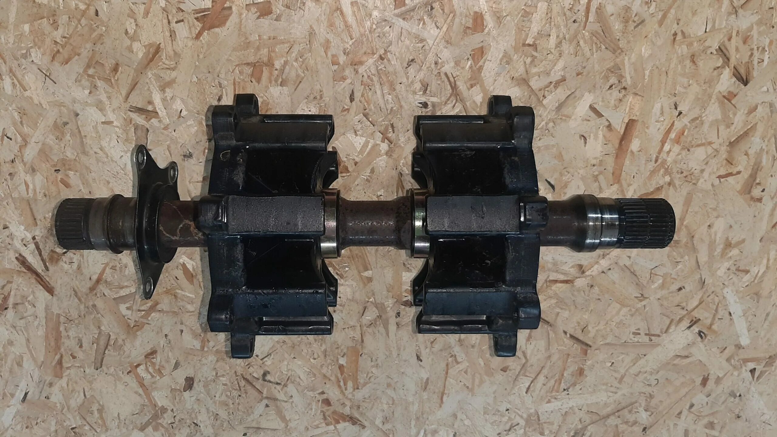 1590283 вал привода гусеницы. вал гусеницы ямаха викинг 540. ямаха 540 вал привода гусеницы. 00352606 вал привода гусеницы. вал привода гусеницы.