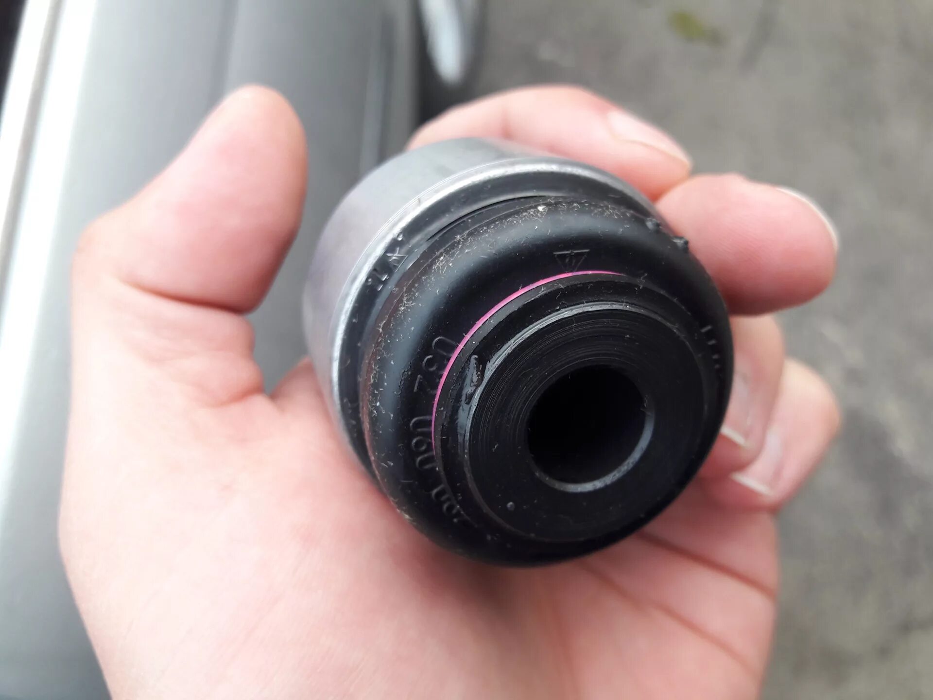 плавающий сайлентблок rav4 2000.