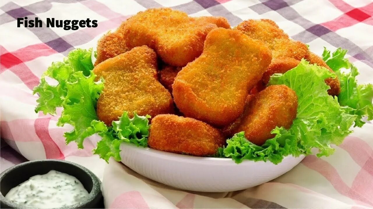 Наггетсы куриные. Наггетсы с соусом. Наггетсы куриные 6 шт. Наггетсы на белом фоне. Наггетсы 6 шт.