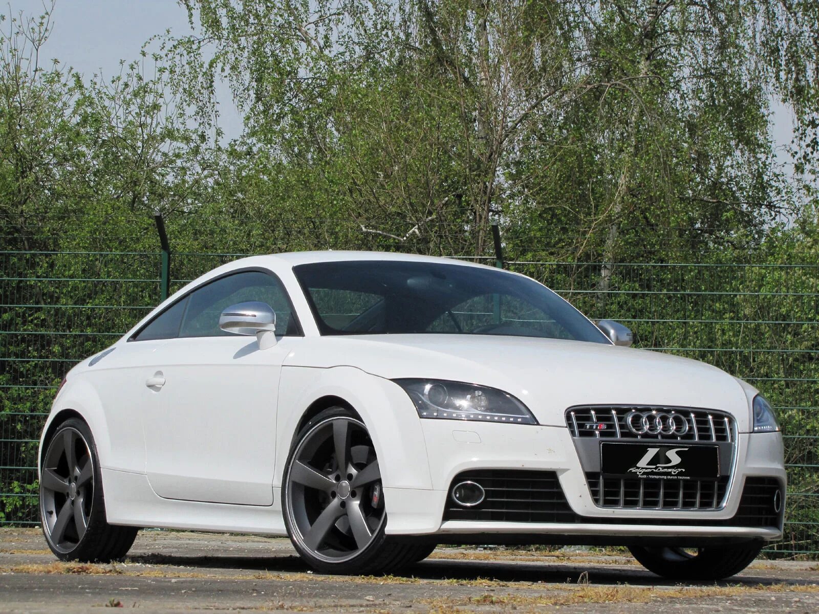 Audi 8j. Audi TT 8j White. Audi TT 8j9. Audi TT 8j r8. Audi TT 8j белая.