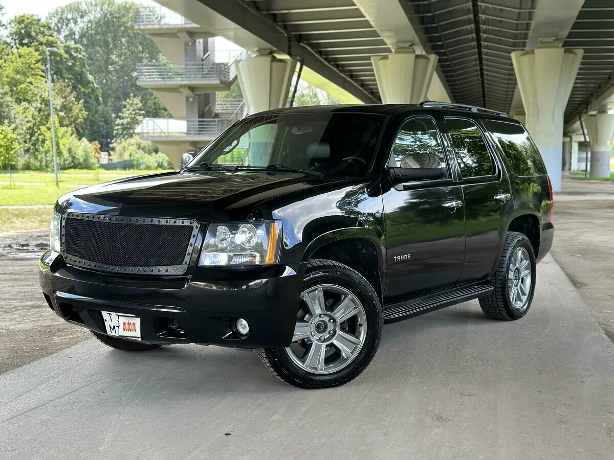 Купить шевроле тахо в спб. Chevrolet Tahoe 5.3 at, 2008. Шевроле Тахо модель 2008. Тахо Вэй место. Шевроле Тахо Костенко.