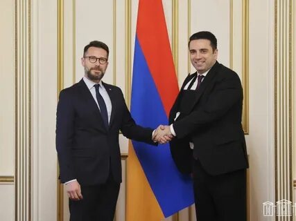 Польша армении