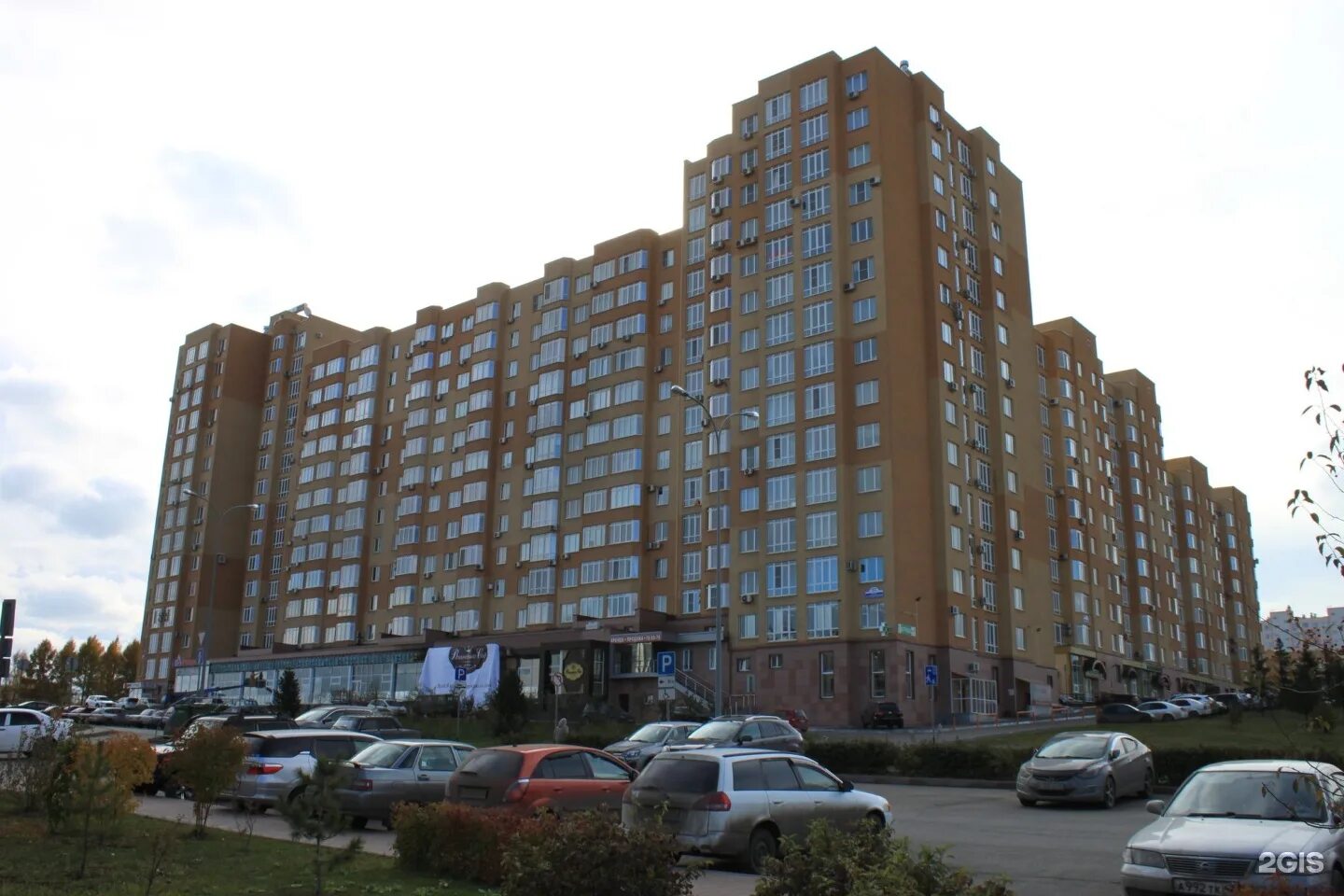 Кемерово строителей 53. Бульвар строителей 53 кемерово. мегаполис кемерово бульвар строителей 53. кемерово, строителей б-р, 53. б строителей 53а кемерово.