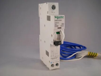 Узо schneider electric