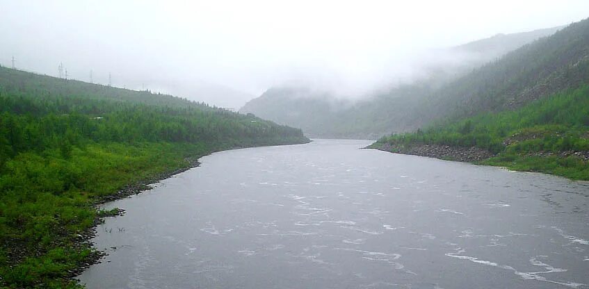 Скорость течения реки колыма. Сплав река Колыма. Колыма (река). Река Бахапча. Колыма - судоходная река.
