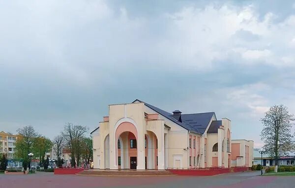 Можно жлобин. Жлобин беларусь достопримечательности. дом культуры жлобин. жлобинский гцк. жлобин культурные достопримечательности.