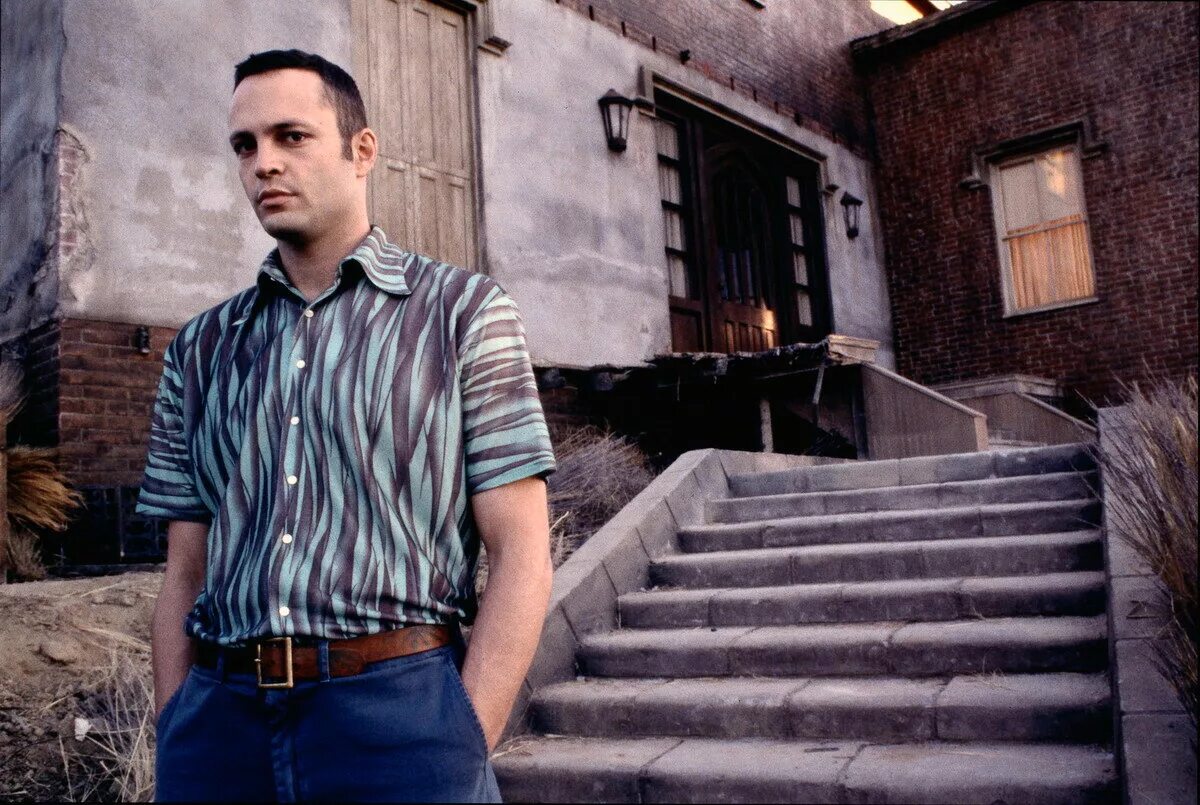 Психо ремейк 1998. Psycho 1998. Психо ремейк 1998. Винс вон психо 1998. Гас ван сент психо.