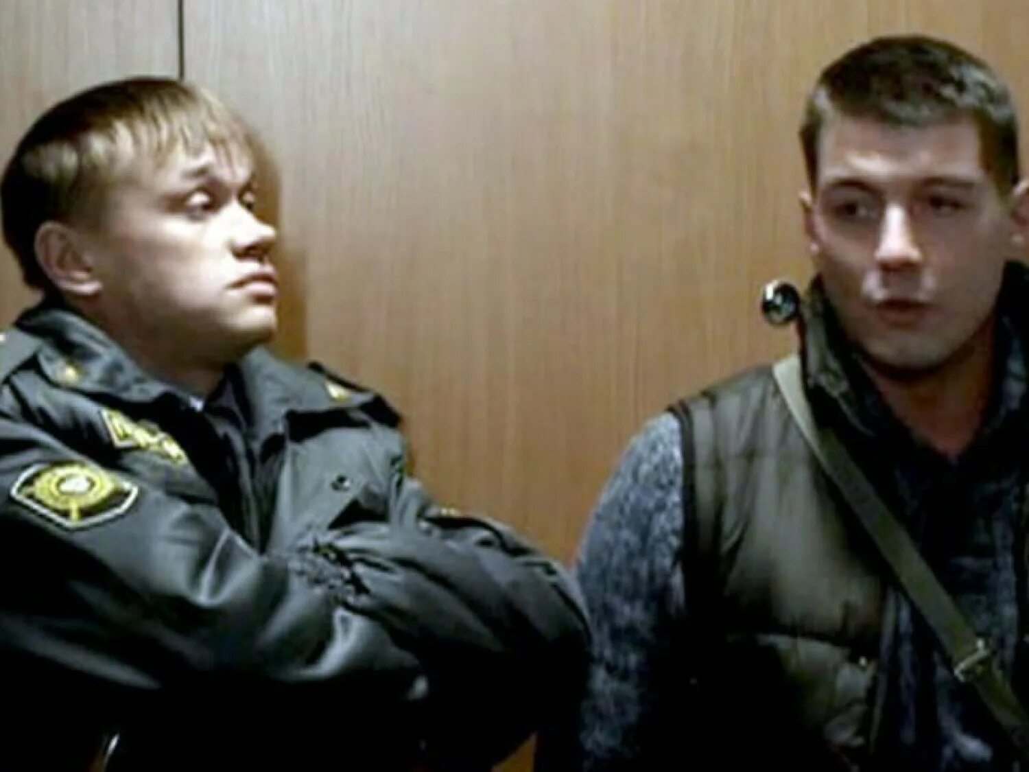 Дознаватель машина. Сериал дознаватель суворов. дознаватель пятый канал. 5 канал дознаватель 2. кино дознаватель саня.