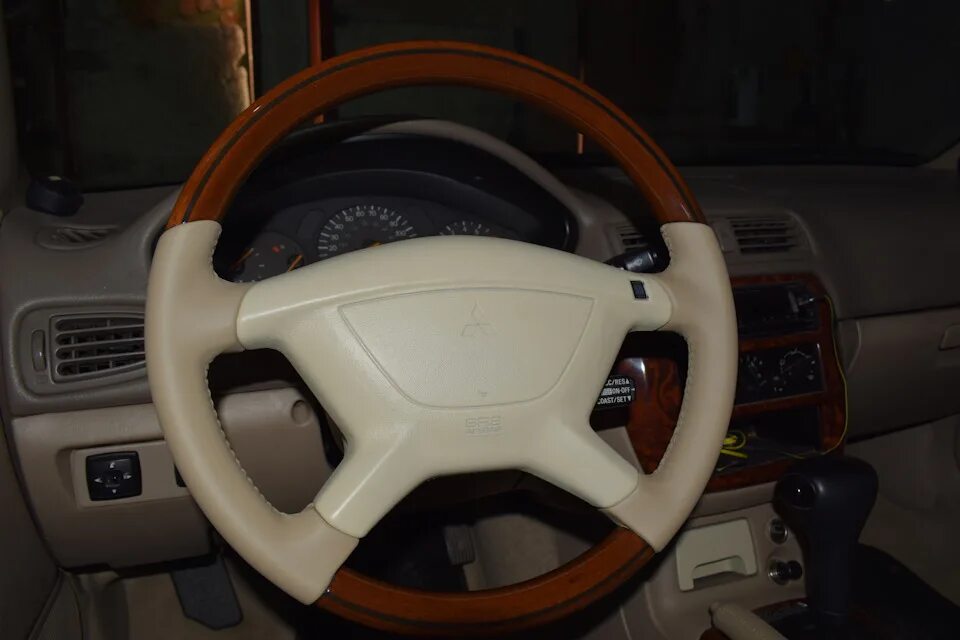 Руль галант. Nardi руль галант 8. руль митсубиси галант 8. руль нарди митсубиси галант. руль nardi mitsubishi galant 8.