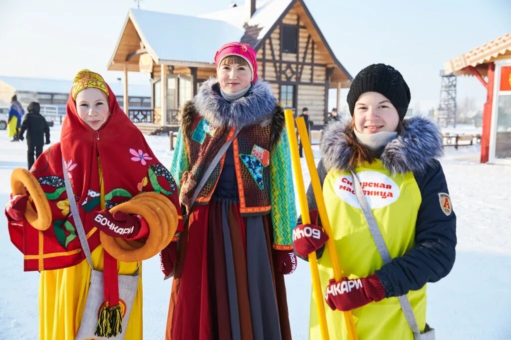 Погода в новотырышкино алтайского края на 10. Сибирская Масленица Новотырышкино. Новотырышкино Алтайский край Масленица. Масленица в Белокурихе Сибирское подворье. Село Новотырышкино Алтайский край гуляния Масленицу.