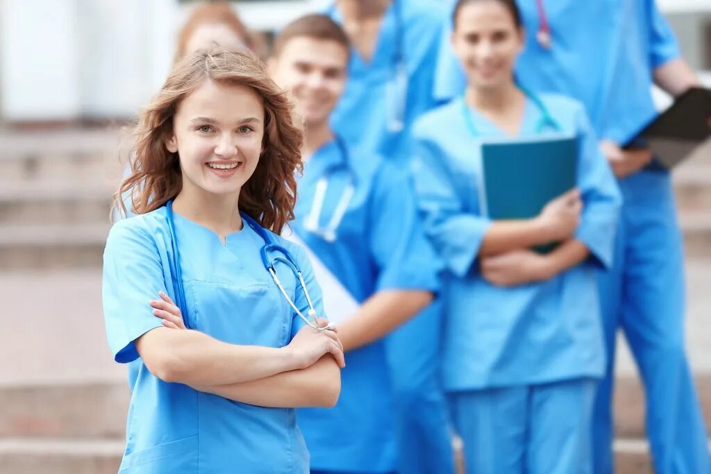 Nursing students. Школьный врач фото. Школьный медик картинка. Мод это в медицине. Врачи школьников.