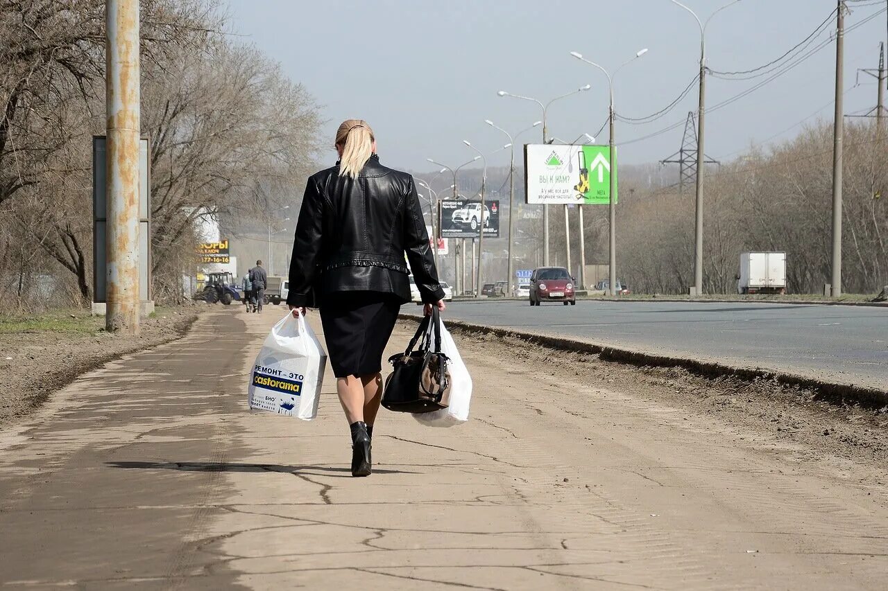 километр пешком