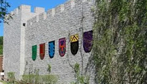 Сукко замок львиная
