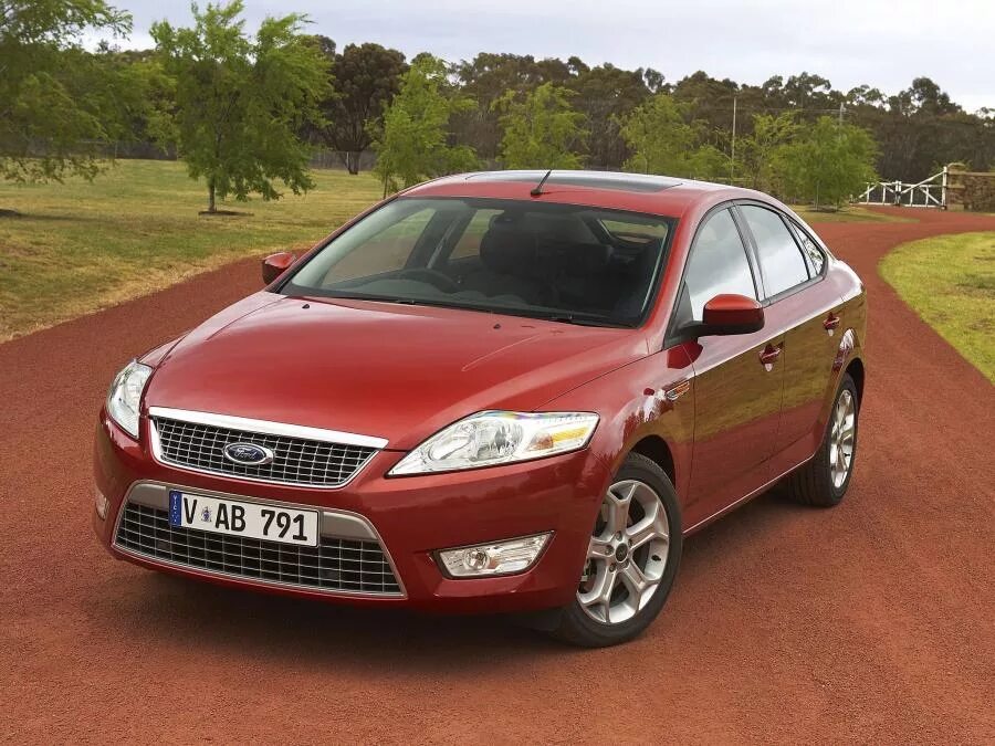 Форд мондео 4 красный. Ford mondeo красный. Красный форд мондео. Красный форд мондео. Красный мондео 2.