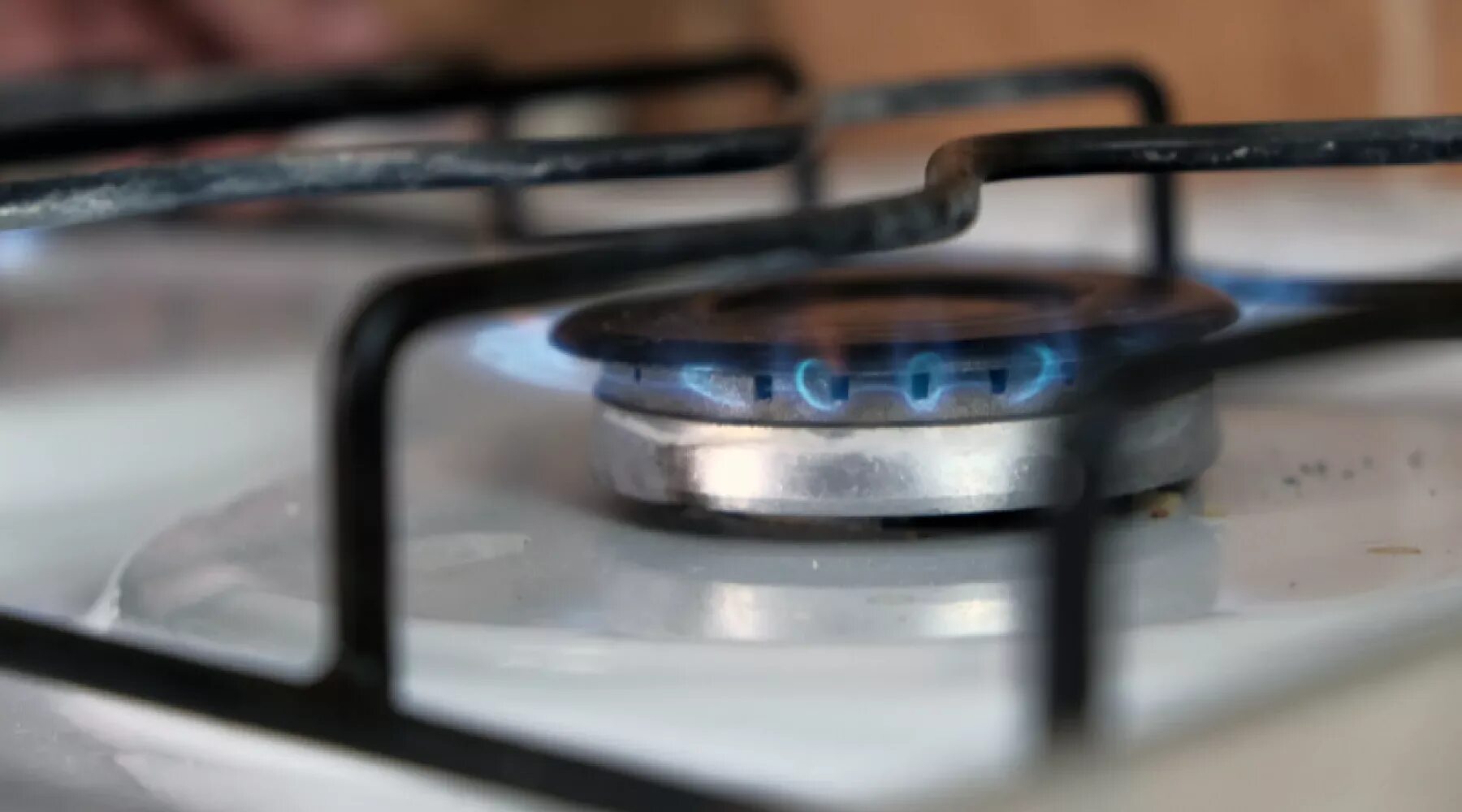 Отключим газ. Утечка газа. Газовые плиты звонки с украины. Газ не включили. Натуральный газ.