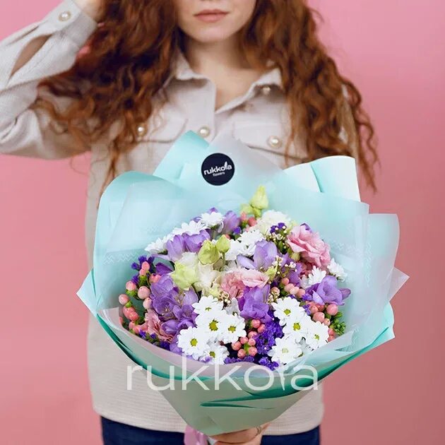 Руккола фловерс. Руккола флауэрс. Руккола фловерс. Руккола доставка цветов в москве. Бокс с гортензией.