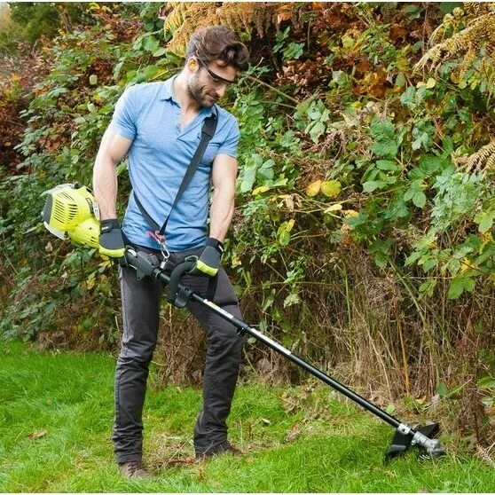 Как правильно одевать триммер. Триммер ryobi olt 1832. ryobi rac154. ryobi 30cc. brush cutter газонокосилка.