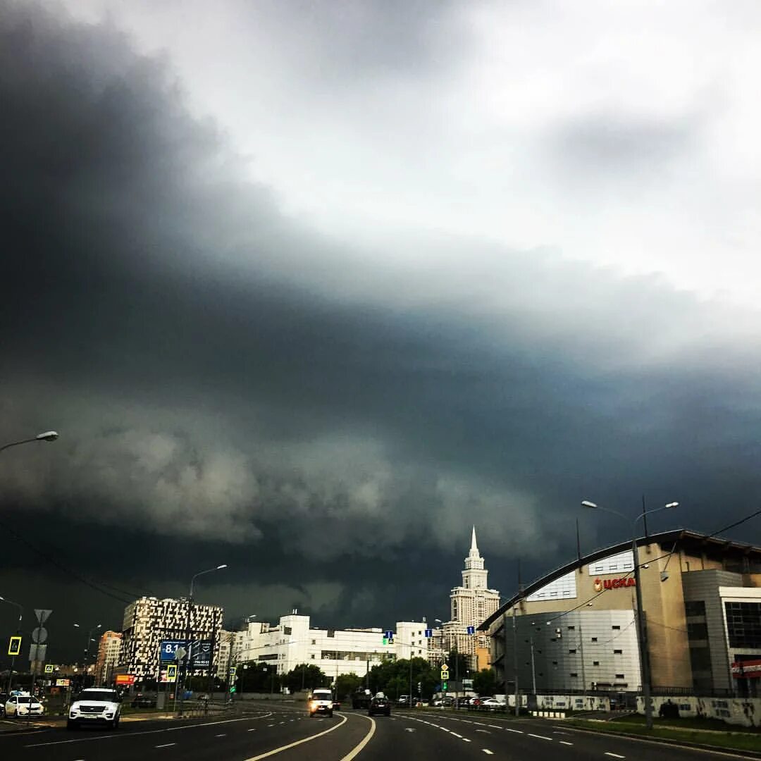 Ураган в Москве (2017). Шторм в Москве 2017. Ураган в Москве 30 июня 2017. Гроза в Москве 2017.