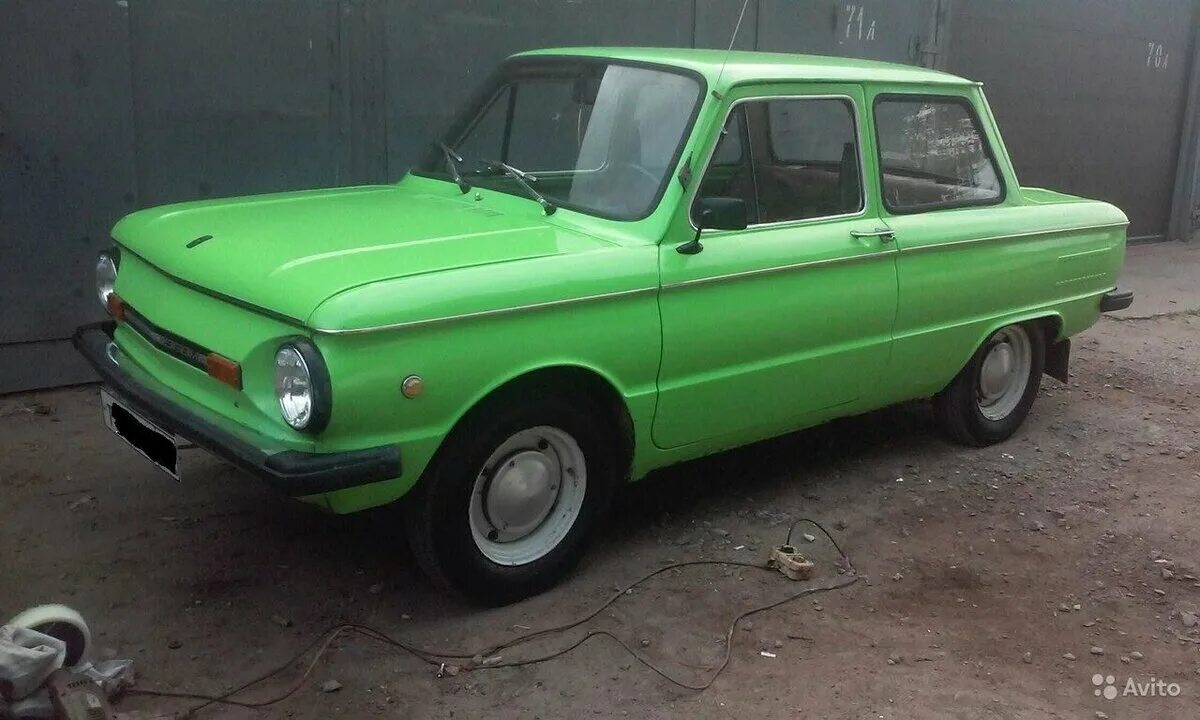 Запорожец 1991. Заз 968 зеленый. Заз 968-005. Бежевый запорожец 968 на 16 ре. Запорожец 968 зеленый.