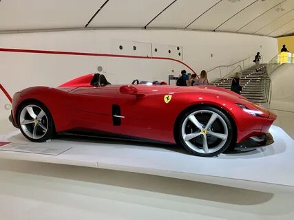 Ferrari 2019