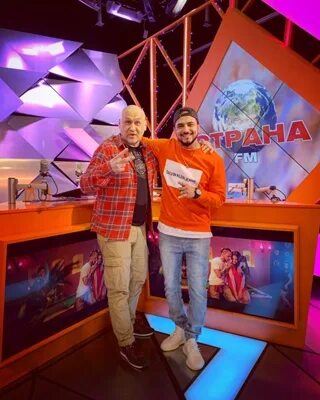 Original: http://www.avtoradio.ru/vardata/cache/resized/modules/lenta/images/220