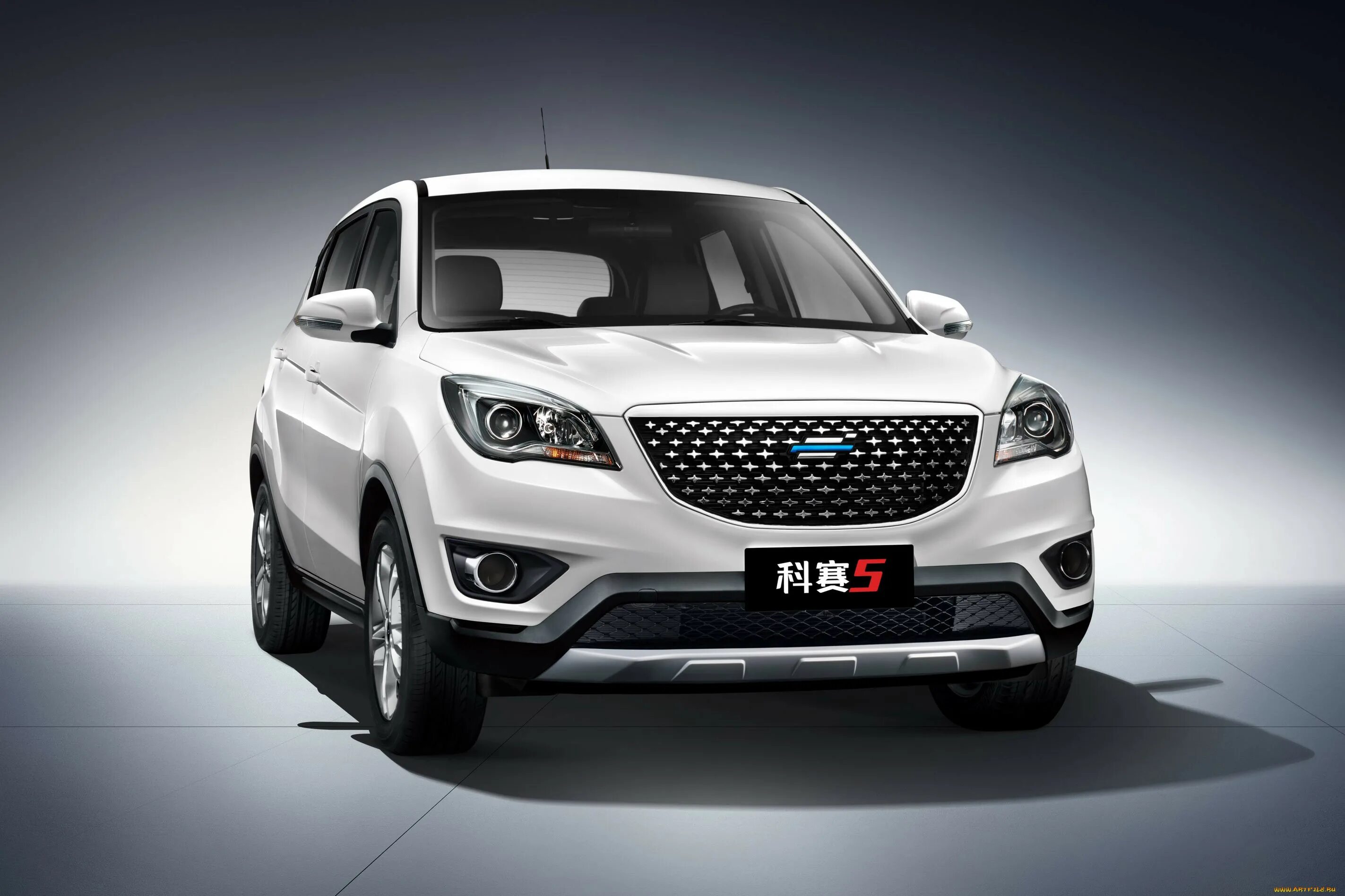 Серая китайская машина. Changan cs35 2021. Китайская машина Чанган 2022. Чанган паркетник. Китайский автомобиль Changan cs35.