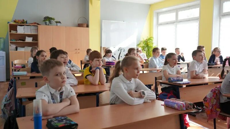 какое сегодня занятие. части суток. сегодня занятие будет. физкультурное занятие в старшей группе. какое сегодня занятие.