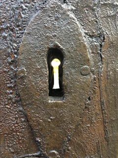 Door hole