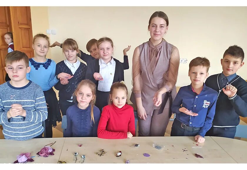 Копыльская школа выпуск 2007г. День первоклассника. Учителя второй школы в копыле. Средняя школа 2 копыля. Сш 2 копыль.