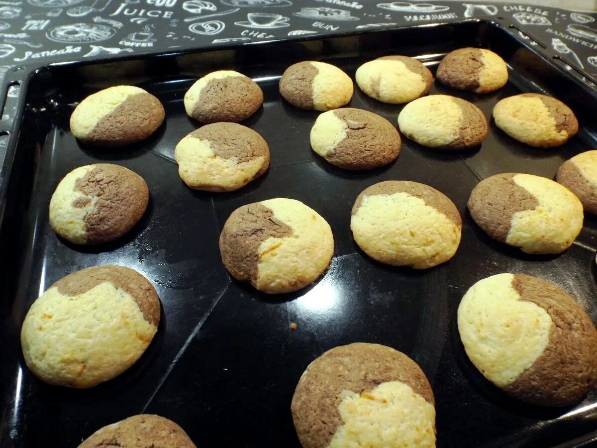 Рецепты печенья пошагово. Простые печеньки в духовке. Печенье на противне. Домашние печенья в духовке. Простые вкусные печеньки в духовке.
